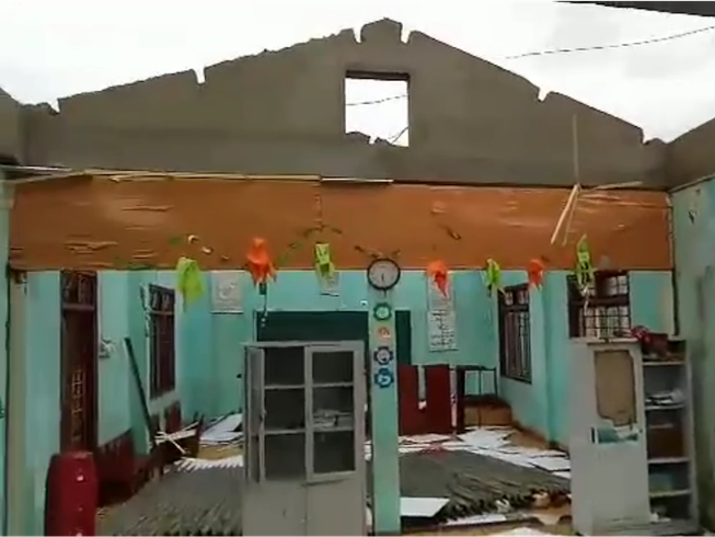 Hàng trăm căn nhà ở Quảng Ngãi hư hỏng do bão số 5