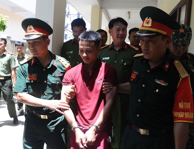 Khen thưởng người dân báo tin Triệu Quân Sự