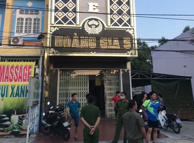 5 ngày, quán karaoke 2 lần có khách dương tính ma túy