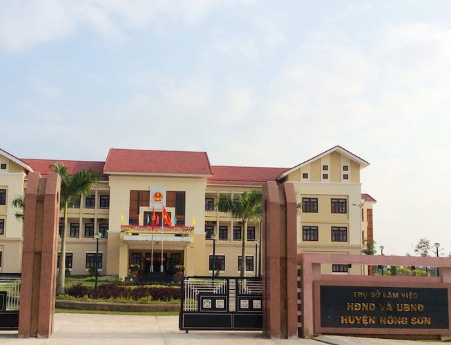 Kỷ luật 3 cán bộ huyện, xã ăn nhậu giữa dịch COVID-19