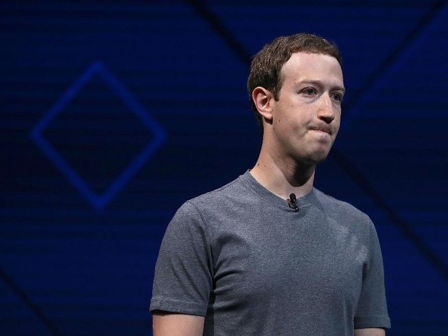 Facebook mất hơn 3 tỉ đô sau khi cải tổ
