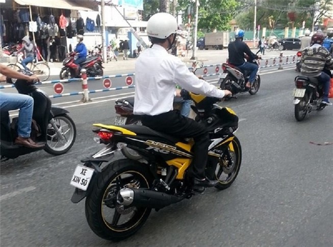 Xe gắn biển 'xe xin số' có được lưu thông?
