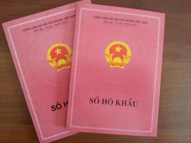 Thủ tục và lệ phí cấp lại sổ hộ khẩu ra sao?