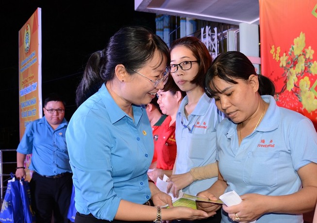 'Tết này, cả gia đình tôi được về quê'