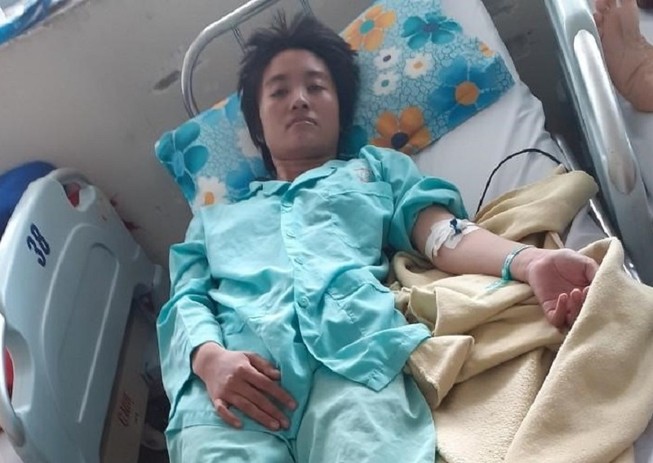 Cô gái bị ung thư: Xin chữa bệnh cho mẹ và hai em!