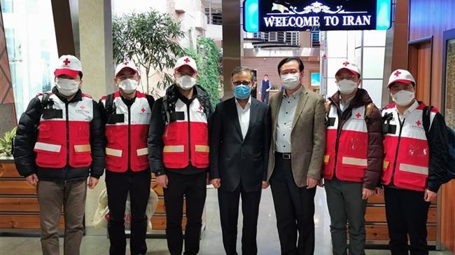 Chuyên gia Trung Quốc đến Iran hỗ trợ chống dịch COVID-19