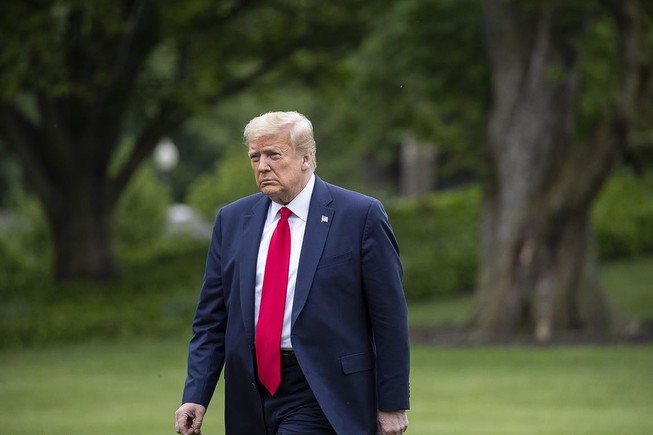Ông Trump phản bác chỉ trích của ông Obama về dịch COVID-19