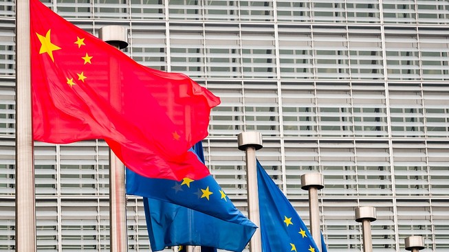 Trung Quốc nói gì việc EU cáo buộc thông tin sai về COVID-19?