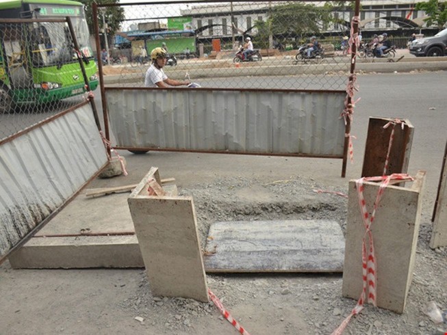 Báo cáo lại vụ lọt hố ga chết người ở Bình Tân