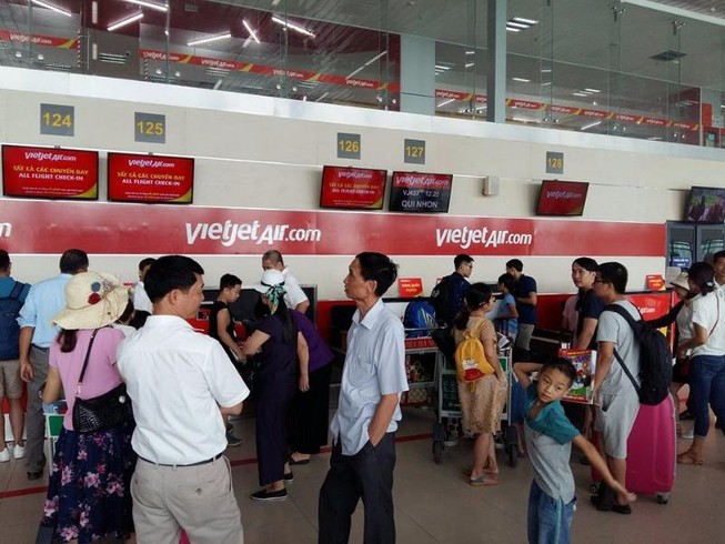 Các hãng hàng không phải cải thiện nguồn nhân lực