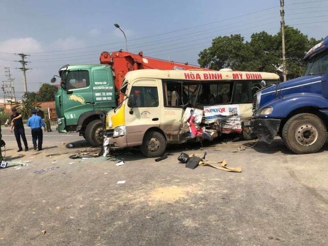 Yêu cầu kiểm tra chất kích thích vụ tông xe liên hoàn ở Hà Nội