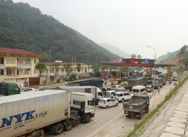 Tạm thời miễn phí BOT cho dân quanh trạm Hòa Lạc – Hòa Bình