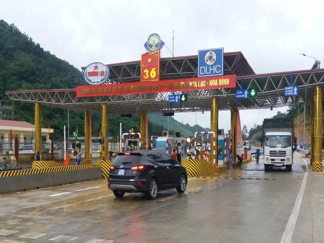 Vì sao Bộ GTVT xin lùi thời gian thu phí không dừng?