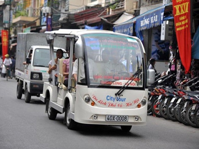 Dừng hoạt động xe ô tô điện trong 15 ngày