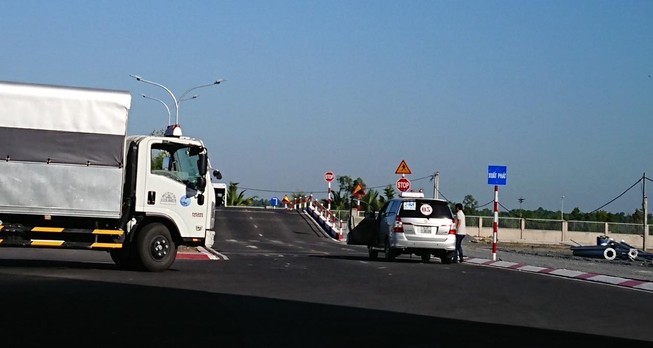 Kiến nghị lùi thời gian lắp thiết bị giám sát học lái xe