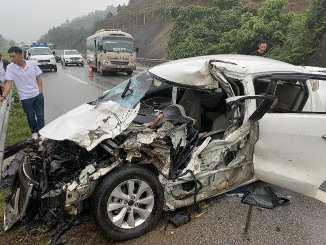 Ngày nghỉ lễ thứ ba, 24 người chết vì tai nạn giao thông
