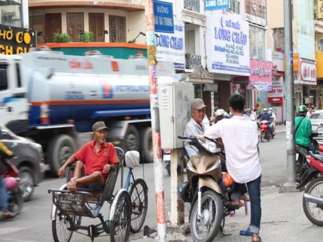 46.600 cuộc gọi hỏi về gói hỗ trợ 62.000 tỉ đồng