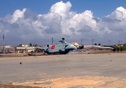 Trực thăng rơi gãy đuôi tại đảo Phú Quý, nhiều người bị thương