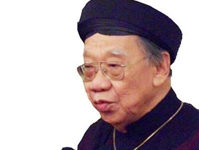 Đặt máy tạo nhịp tim nhân tạo cứu GS Trần Văn Khê