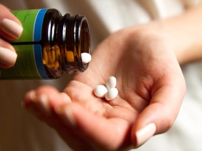 Nam giới uống nhiều vitamin B tăng nguy cơ ung thư phổi