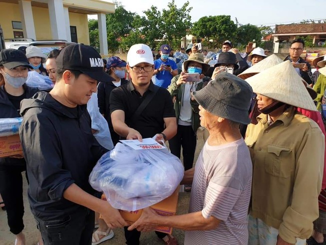 'Có lụt mới gặp được Trường Giang'