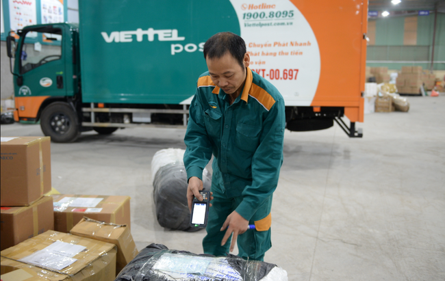 6 tháng, Viettel Post thu 2.000 tỉ từ chuyển phát