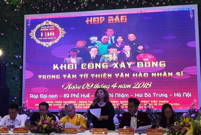 Nghệ sĩ chung tay dựng trung tâm ‘Văn hào nhân sĩ'