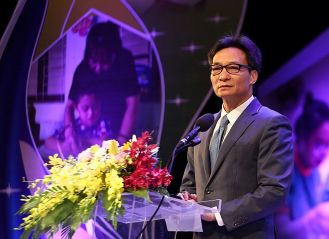 Phó Thủ tướng: 'Trẻ khuyết tật đến trường còn quá thấp!'
