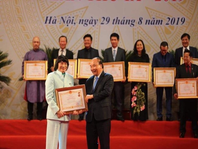 Thủ tướng: Có một số biểu hiện bóp méo lịch sử trong sáng tác