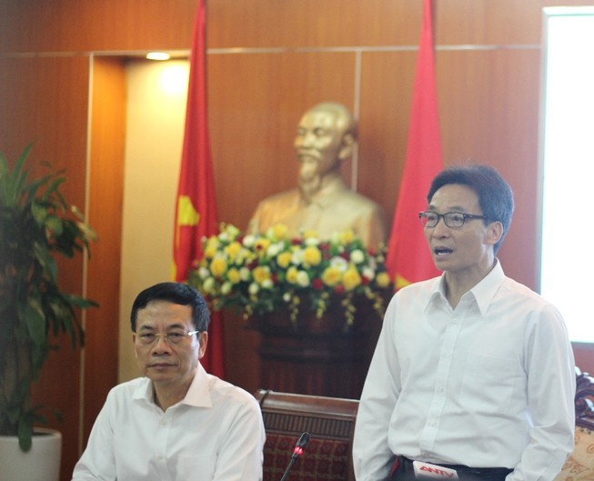 Ra mắt hai ứng dụng khai báo y tế tại Việt Nam