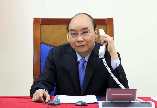Thủ tướng điện đàm với thủ tướng Ấn Độ về dịch COVID-19