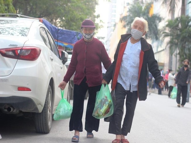 Người nhận hàng sẻ chia: 'Có cái này chúng tôi sống qua dịch'