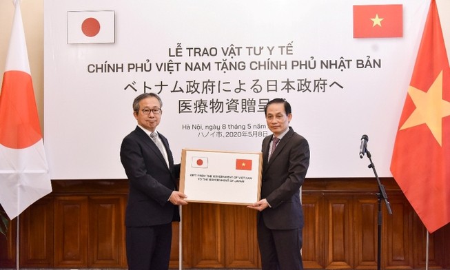 Đại sứ Nhật Bản khen Việt Nam ứng phó dịch bệnh COVID-19