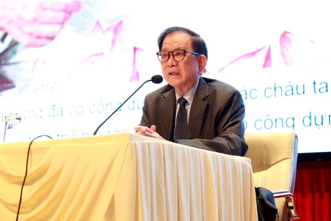 Nguyên Bộ trưởng Nguyễn Dy Niên