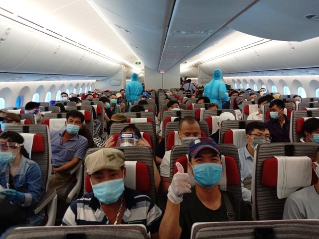 Đưa 266 công dân từ Kuwait, Qatar và Ai Cập về nước