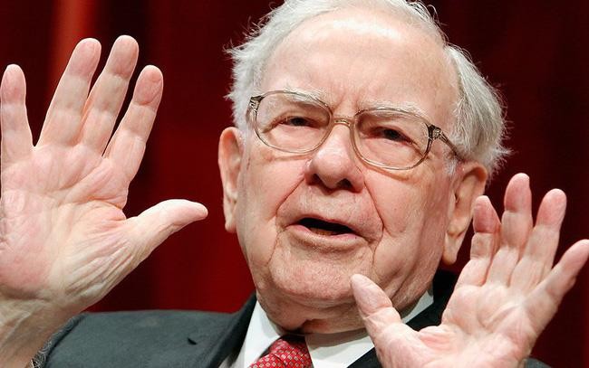 Ông Warren Buffett, một tỉ phú người Mỹ, được xem là huyền thoại đầu tư với khả năng nhận ra khoản đầu tư nào có thể kiếm tiền