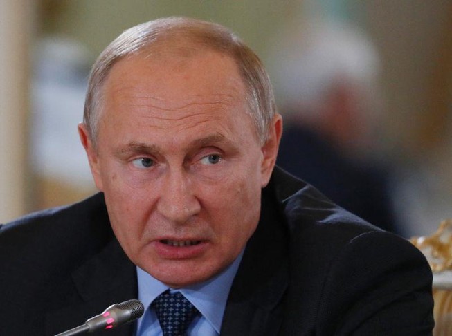 Tổng thống Putin: Phương Tây 'điên rồ' khi ủng hộ ông Guaido