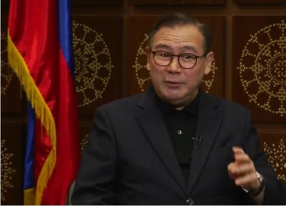 Ngoại trưởng Philipines lên án tàu Trung Quốc 'đáng khinh bỉ'