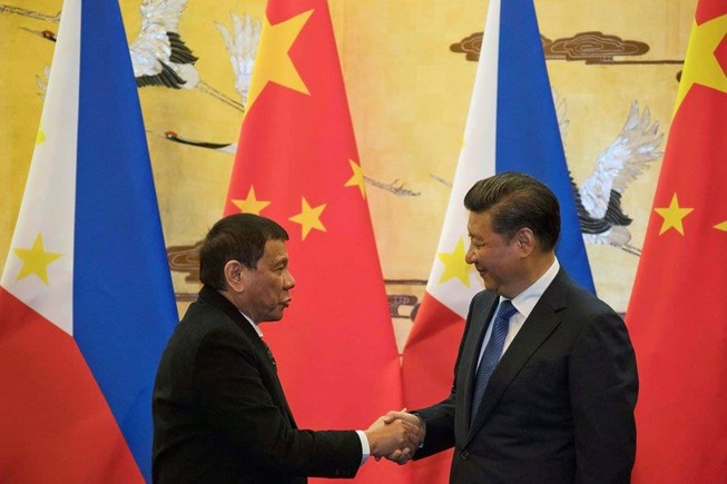 Ông Duterte chắc chắn đề cập phán quyết khi đến Trung Quốc