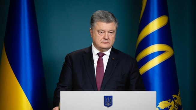 Thẩm vấn cựu tổng thống Ukraine bằng máy phát hiện nói dối