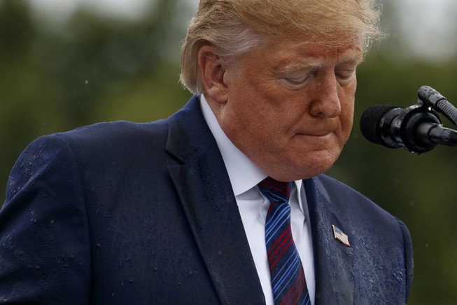 Ông Trump: Điều tra luận tội là 'một cuộc đảo chính'