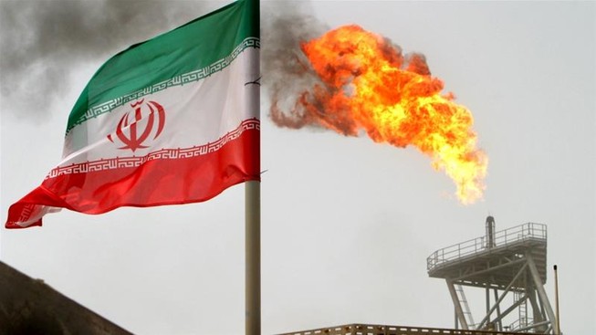 Công ty Trung Quốc rút thỏa thuận trị giá 5 tỉ USD của Iran