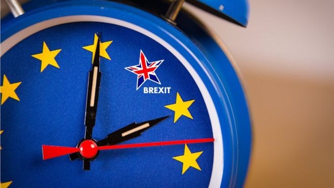 Brexit vẫn diễn ra ngày 31-10 dù thủ tướng Anh gửi thư hoãn