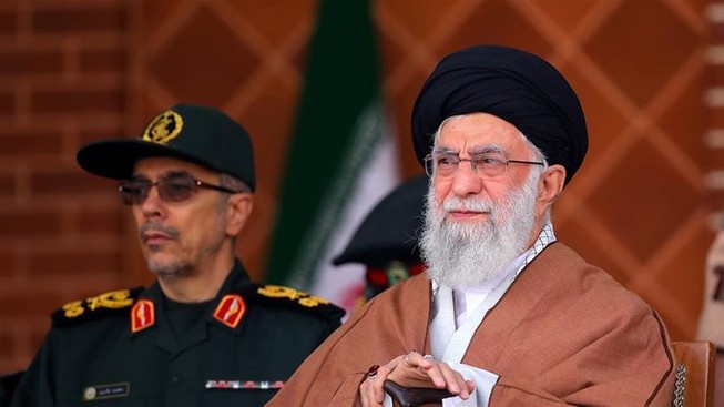 Iran cáo buộc Mỹ 'đổ dầu vào lửa biểu tình' ở Lebanon và Iraq