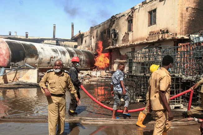 Cháy nhà máy gốm Sudan: Gần 70 người chết và bị thương