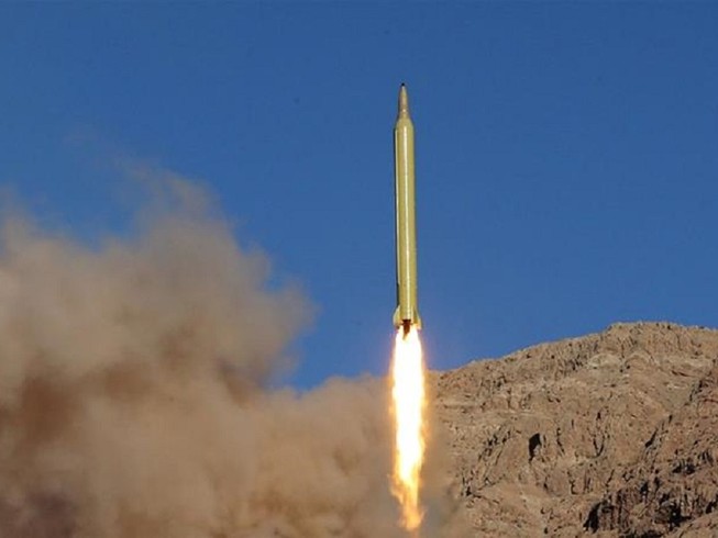 Căn cứ Trại Taji ở Iraq vừa bị ít nhất 5 tên lửa Katyusha tấn công tối ngày 14-1. Ảnh: REUTERS