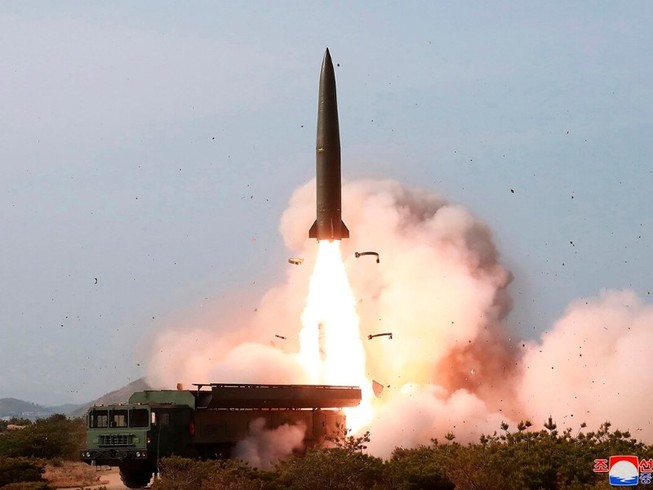 Một vụ phóng thử tên lửa của Triều Tiên. Ảnh: KCNA