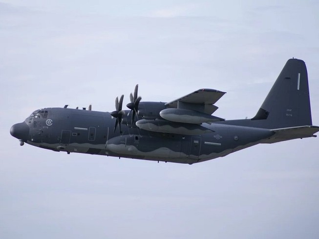 Mỹ điều máy bay MC-130J bay qua eo biển Đài Loan để thể hiện sự ủng hộ đối với vùng lãnh thổ này. Ảnh: SCMP
