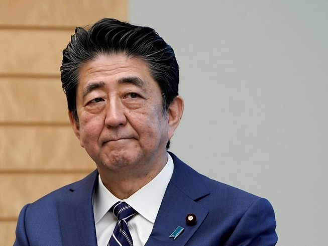 Thủ tướng Nhật Bản Shinzo Abe tuyên bố đóng cửa tất cả trường học trong cả nước từ ngày 2-3 vì lo ngại dịch COVID-19 lây lan. Ảnh: REUTERS