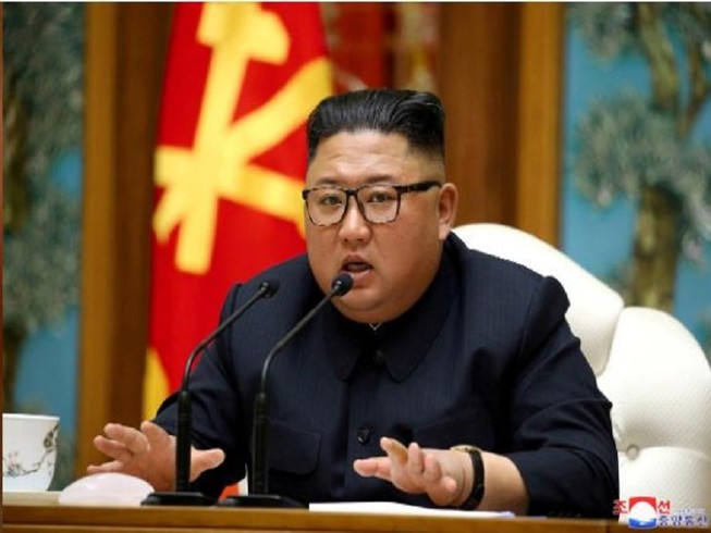 Ngày 11-4, truyền thông nhà nước Triều Tiên đăng tải bức ảnh nhà lãnh đạo Kim Jong-un phát biểu tại cuộc họp Bộ Chính trị Ủy ban Trung ương Đảng Lao động Triều Tiên